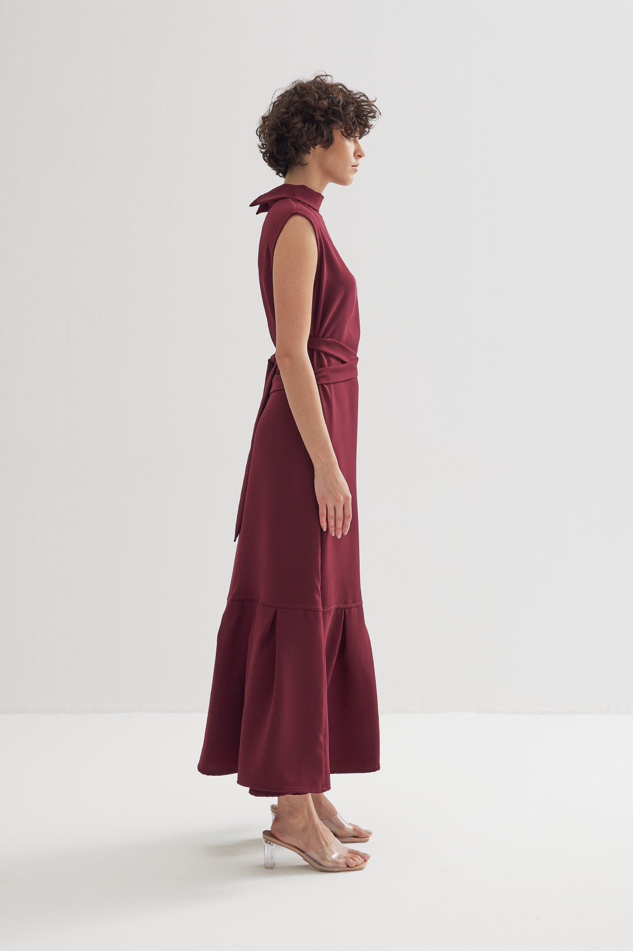 High Neck Sleeveless Dress in Maroon