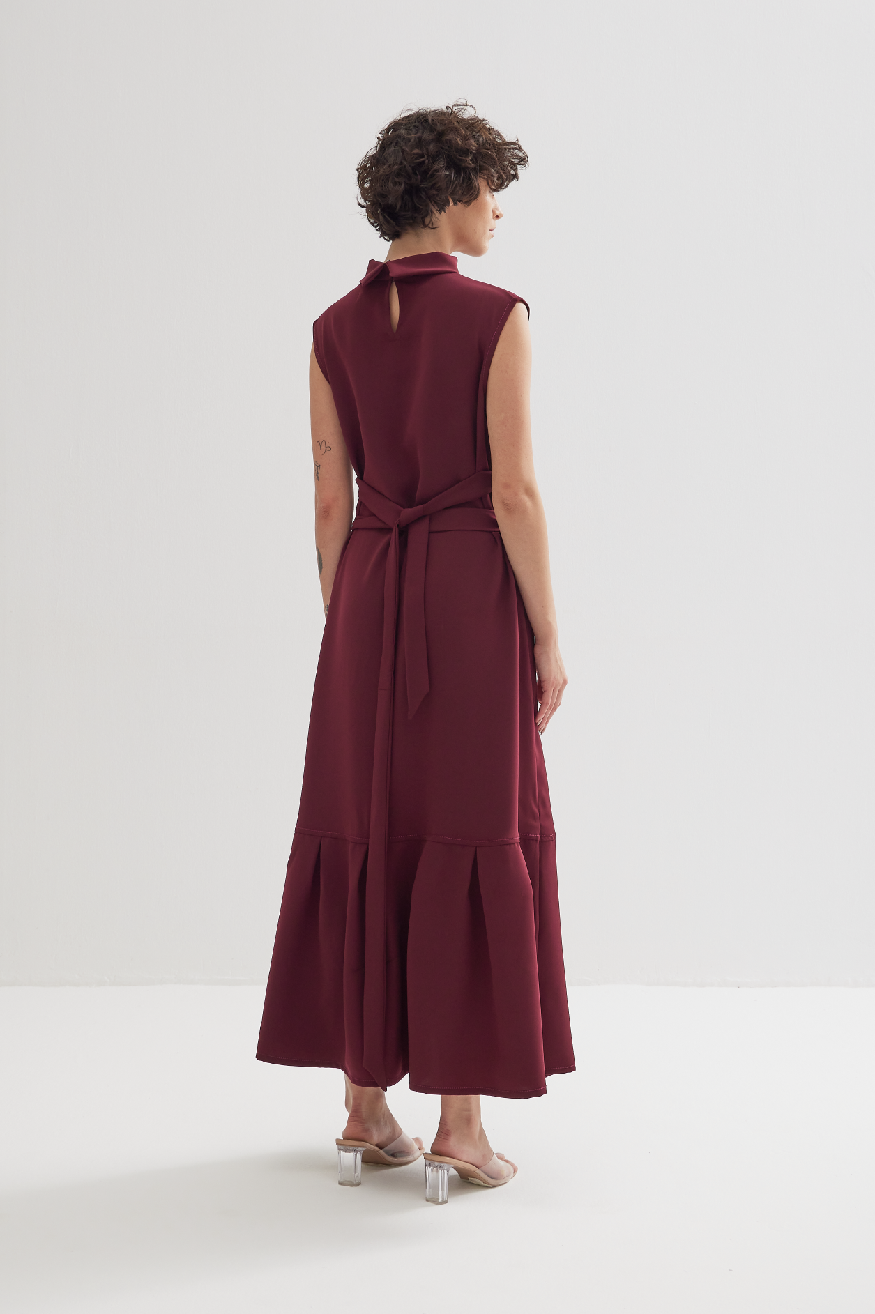 High Neck Sleeveless Dress in Maroon