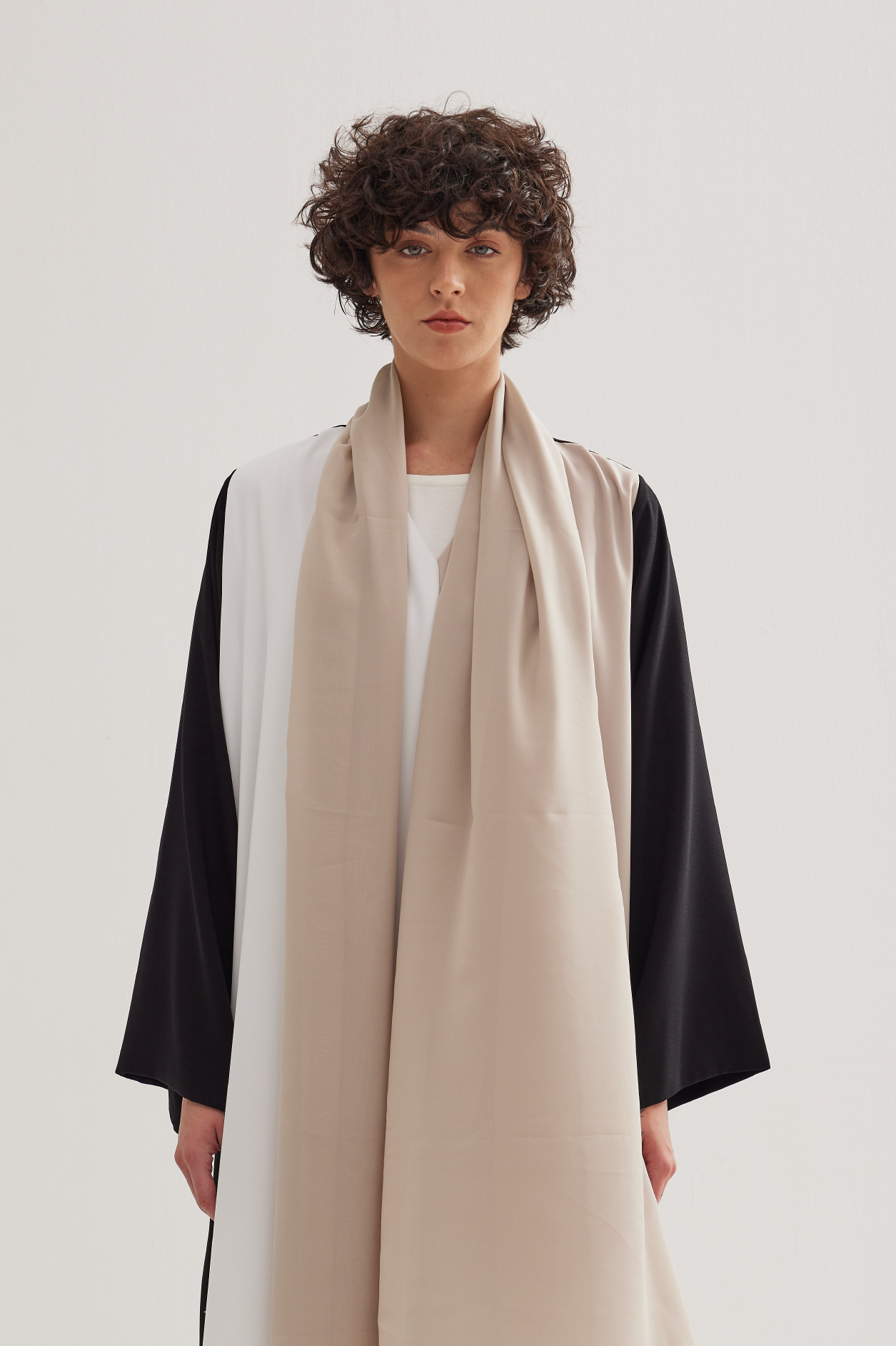 Three-Tone Abaya in Beige, White, and Black