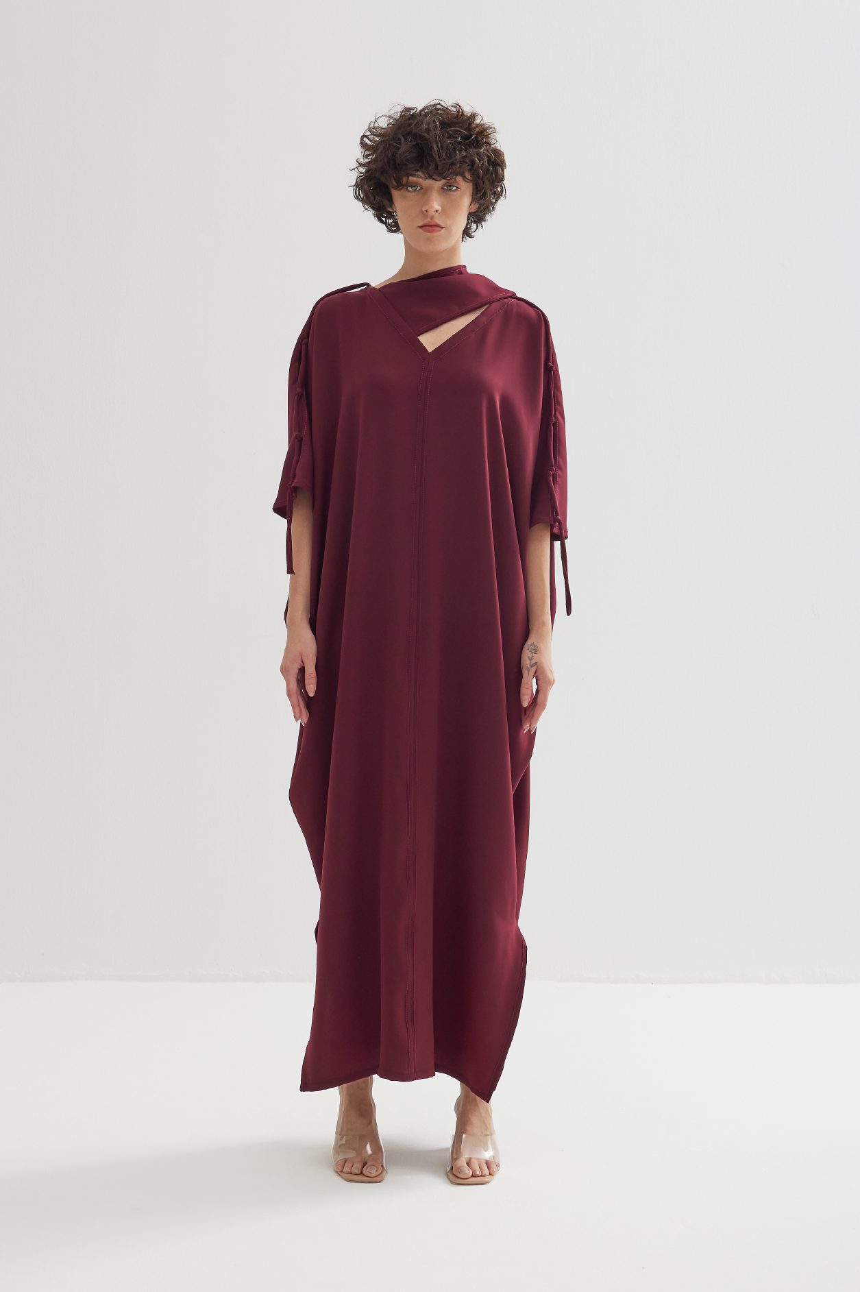 Bish-Cut Kaftan Dress in Maroon