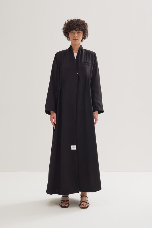 Shoulder Pad Abaya in Black